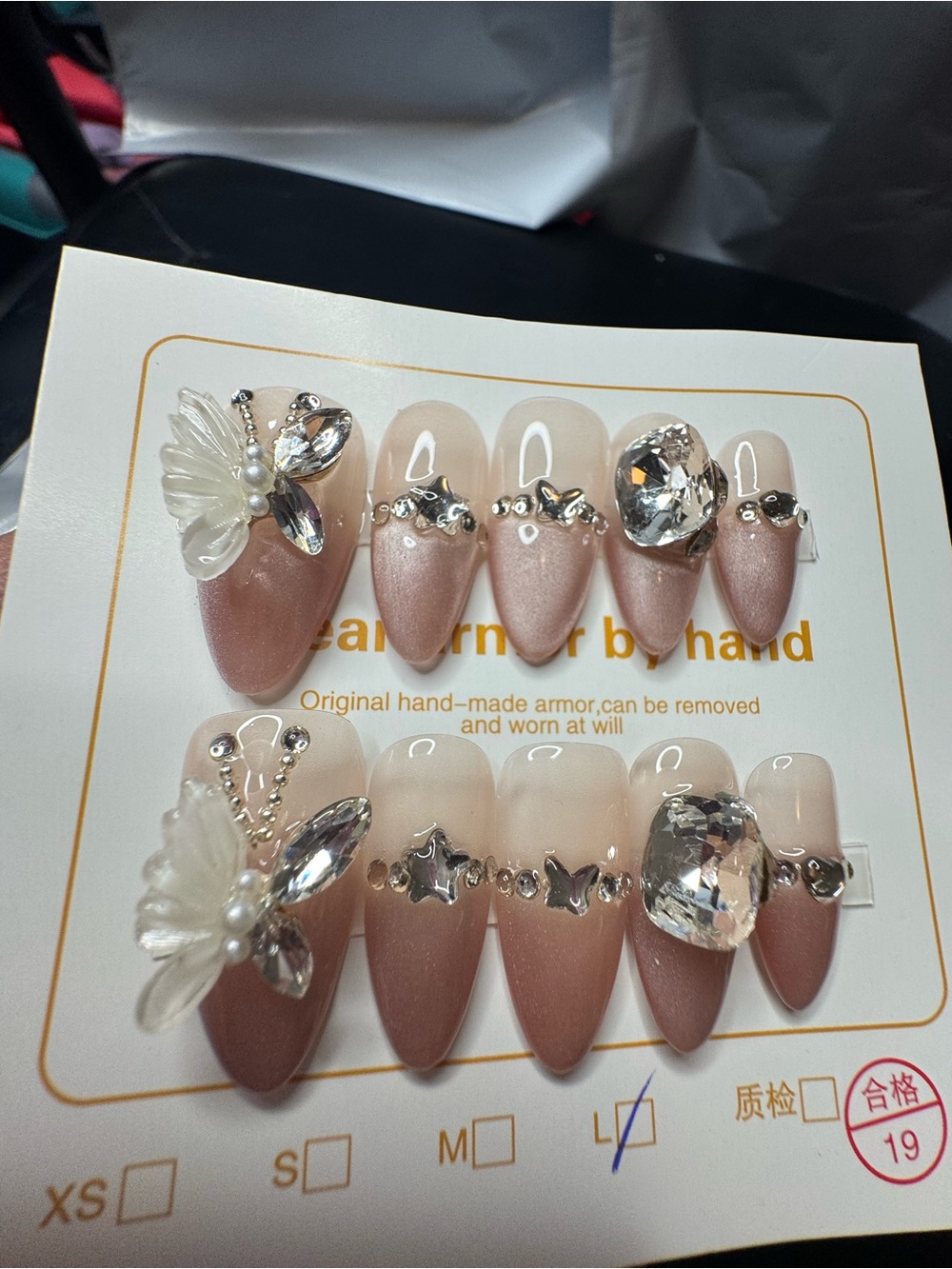 Handmade Rhinestone Butterfly Press-On Nails - Pink Ombre
